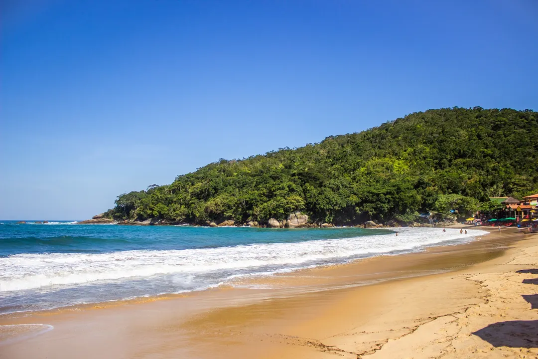 Trindade, entre selva y mar, conserva el espíritu simple del litoral fluminense.