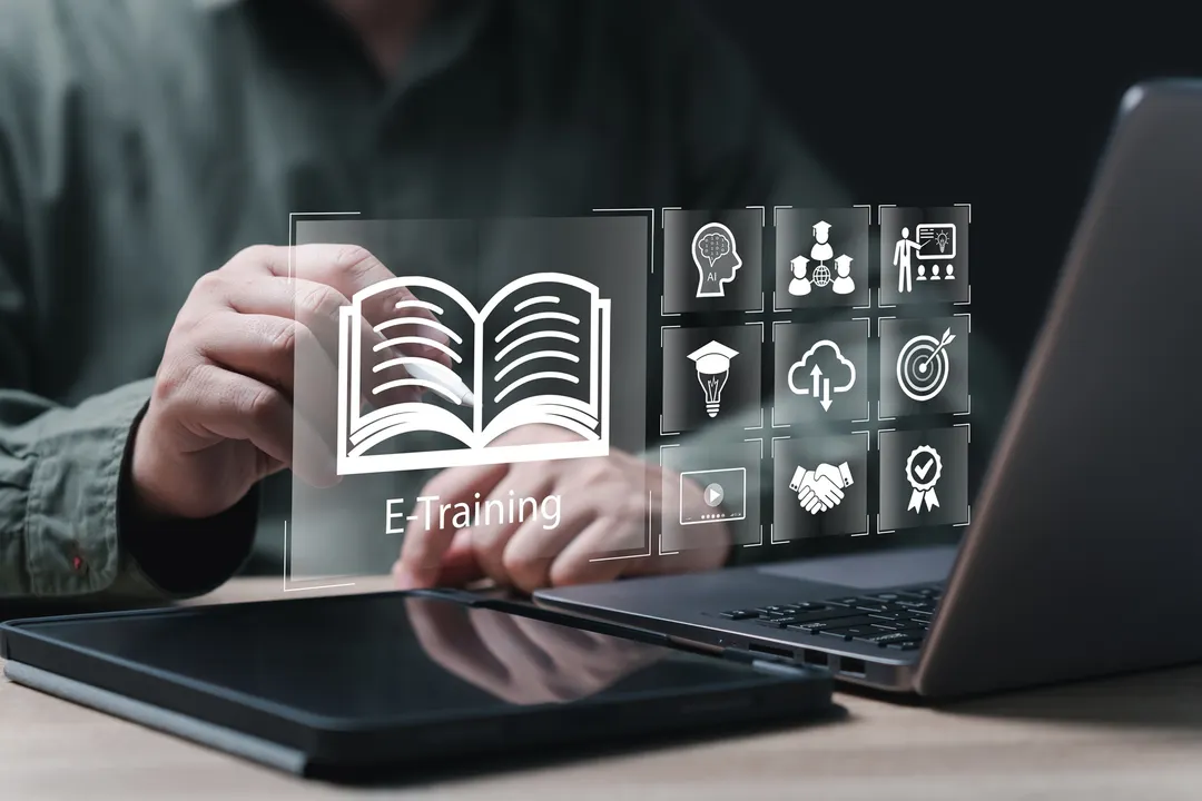 La inteligencia artificial se suma a tu camino de aprendizaje. 