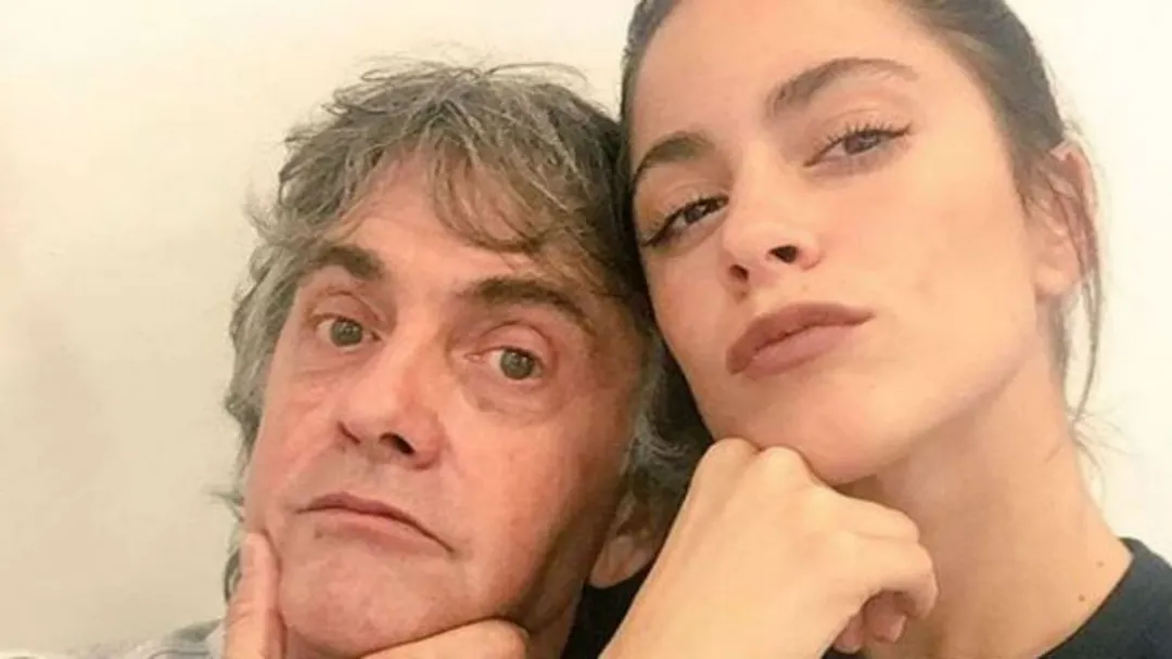 Alejandro Stoessel sigue internado. 