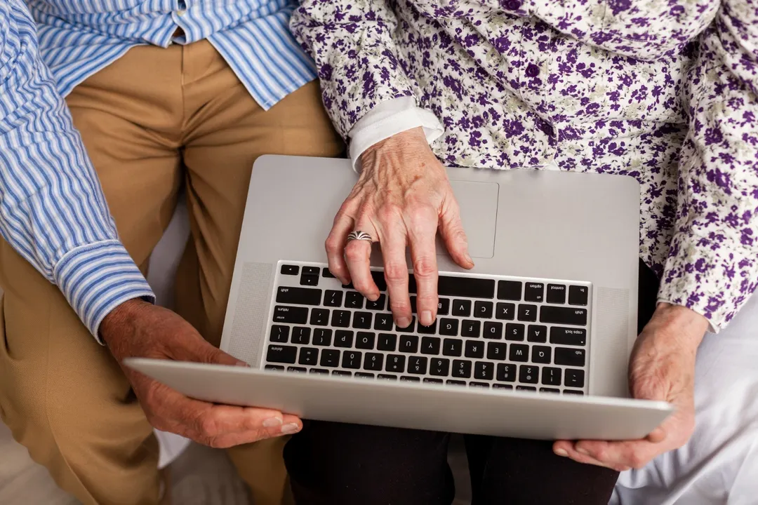 El organismo recordó que nunca solicita datos bancarios ni claves personales. Foto: Freepik