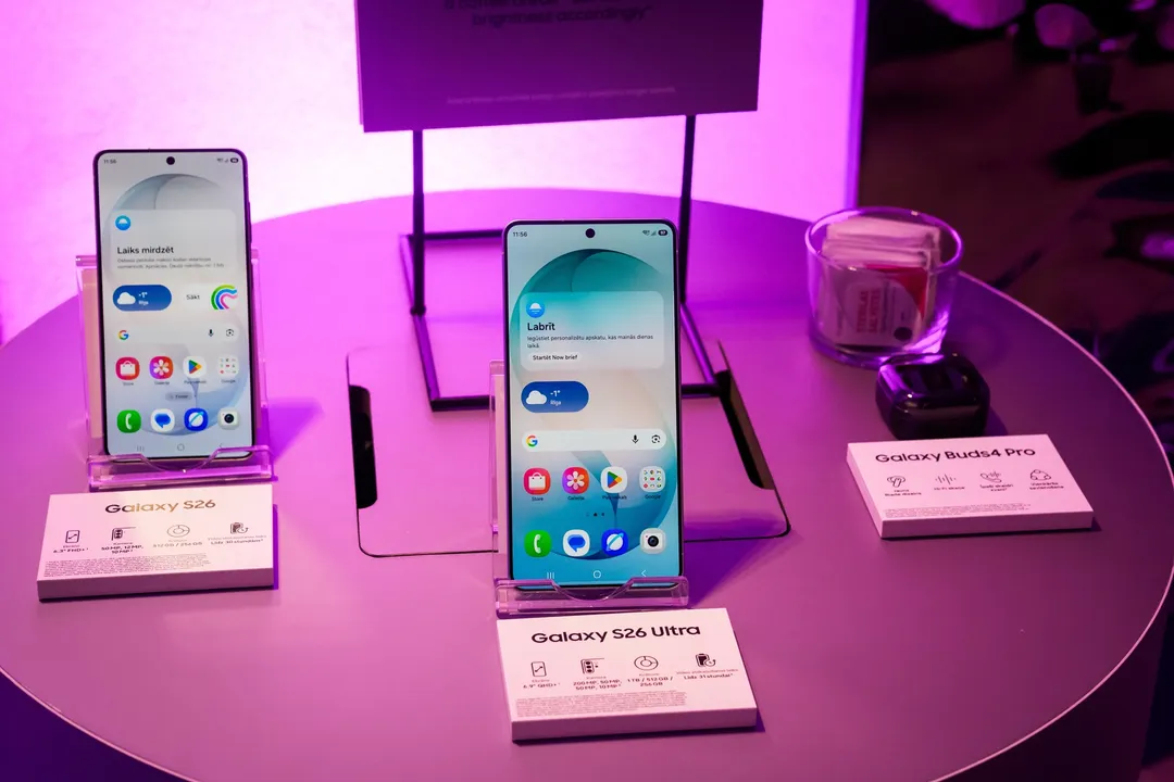 El Samsung Galaxy S26 Ultra incorpora una pantalla Dynamic AMOLED 2X de 6,9 pulgadas con función de privacidad.