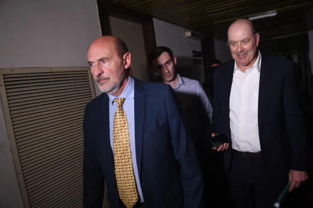 El ministro de Producción, Rodolfo Vargas Arizu; y el ministro de Desregulación, Federico Sturzenegger.