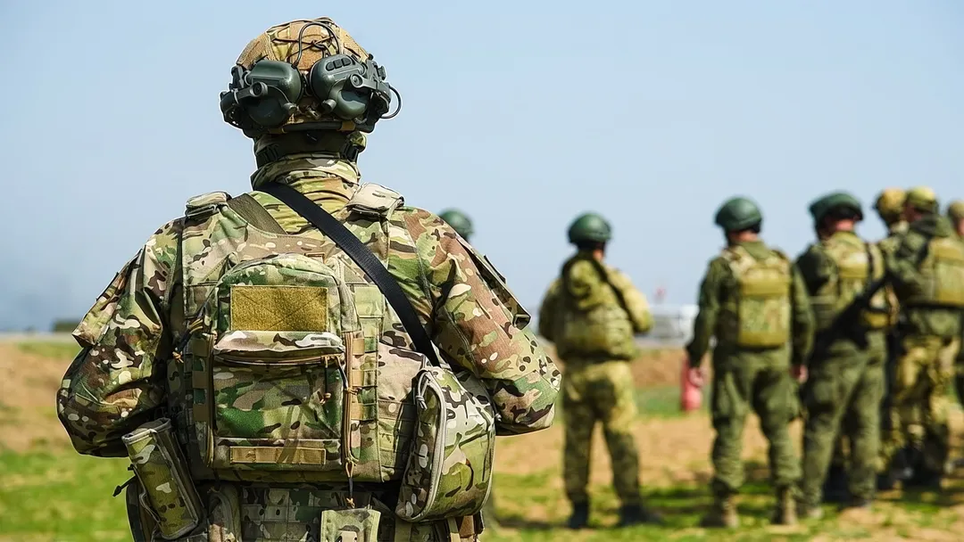 La decisión de Putin llega mientras Rusia aumenta su gasto militar y los países europeos refuerzan sus capacidades de defensa.