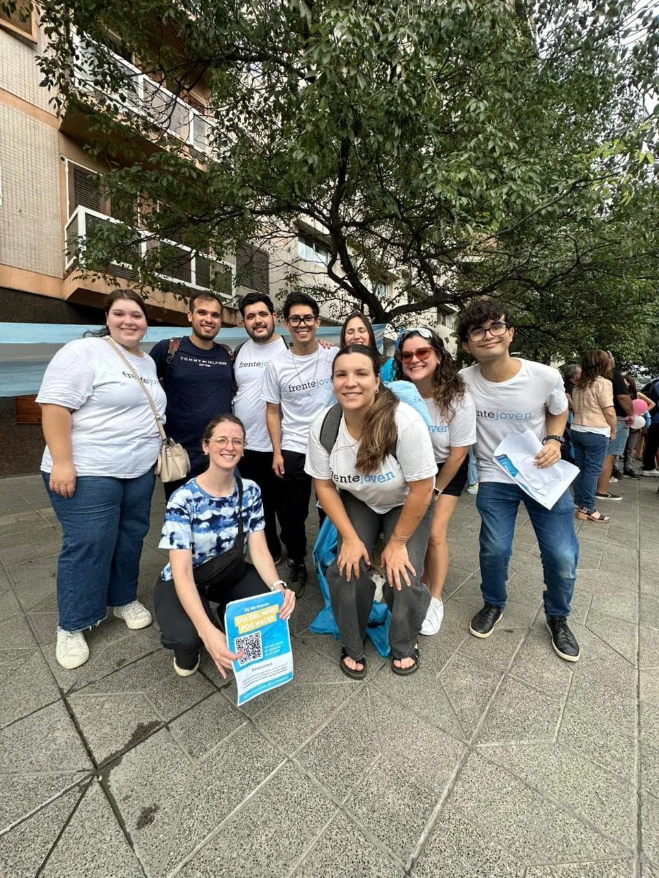 Voluntarios de Frente Joven en la Marcha por la vida 2026  en Córdoba, Argentina 