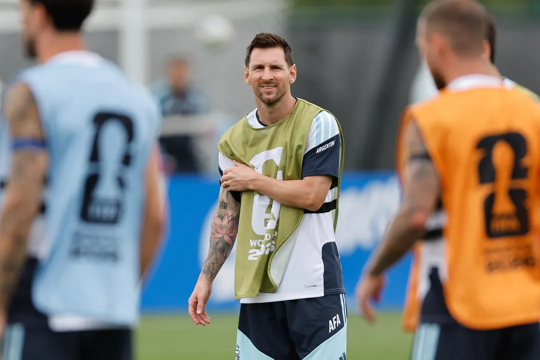 Lionel Messi, clave en el triunfo de la Selección en su debut mundialista.