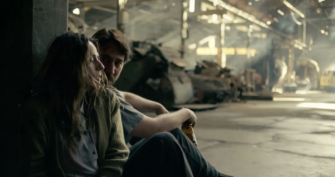 Julia (Itziar Ituño) y su secuestrador (Alberto Ammann). 