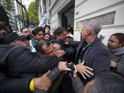 Confirmaron el procesamiento de Juan Grabois por la toma del Instituto Perón