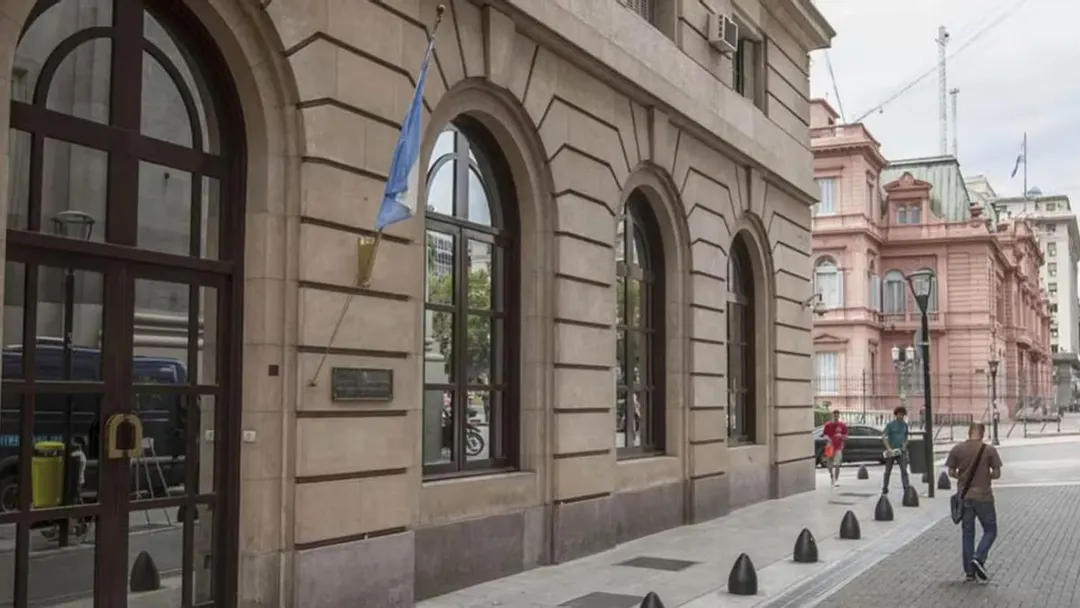 La sede de la SIDE, frente a Casa Rosada.