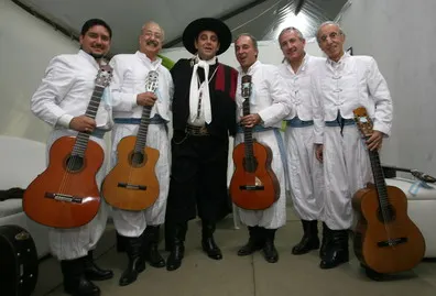 El artista fue parte del grupo entre 1988 y 2014.