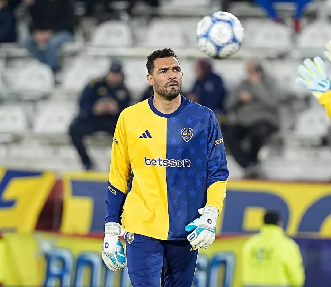 Álvaro Montero no podrá atajar en los cuartos de Copa Argentina.