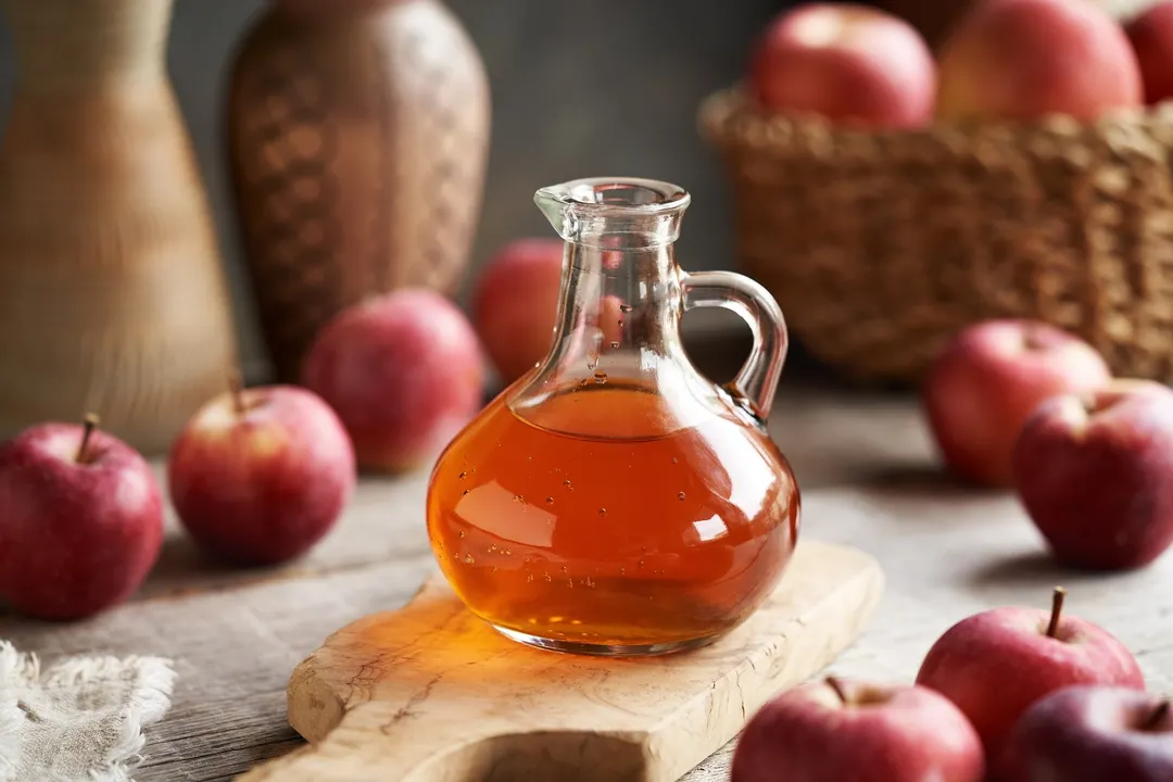El vinagre tiene beneficios para el cabello. Fuente: Shutterstock.