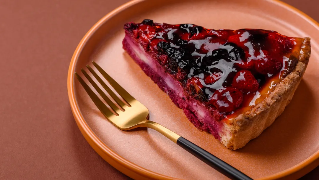 Prepará un rico cheesecake casero.
