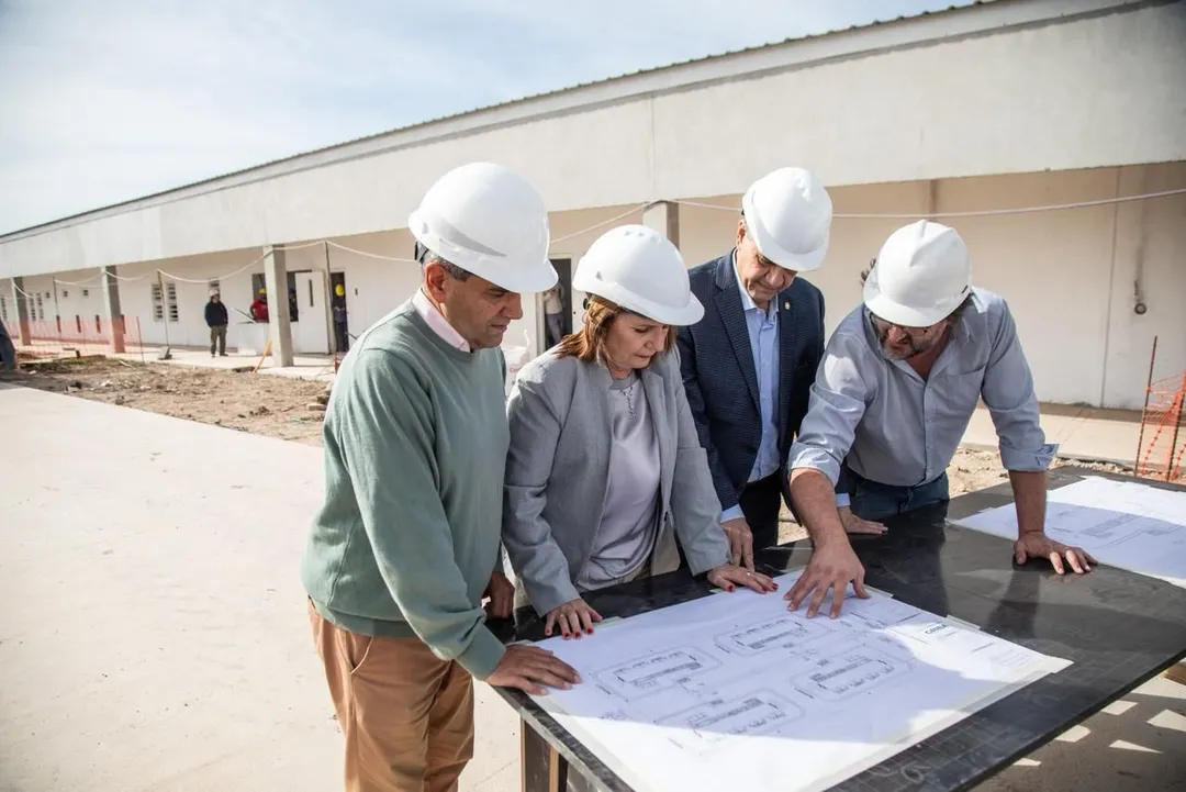 Macri y Bullrich supervisaron las obras en la cárcel de Marcos Paz