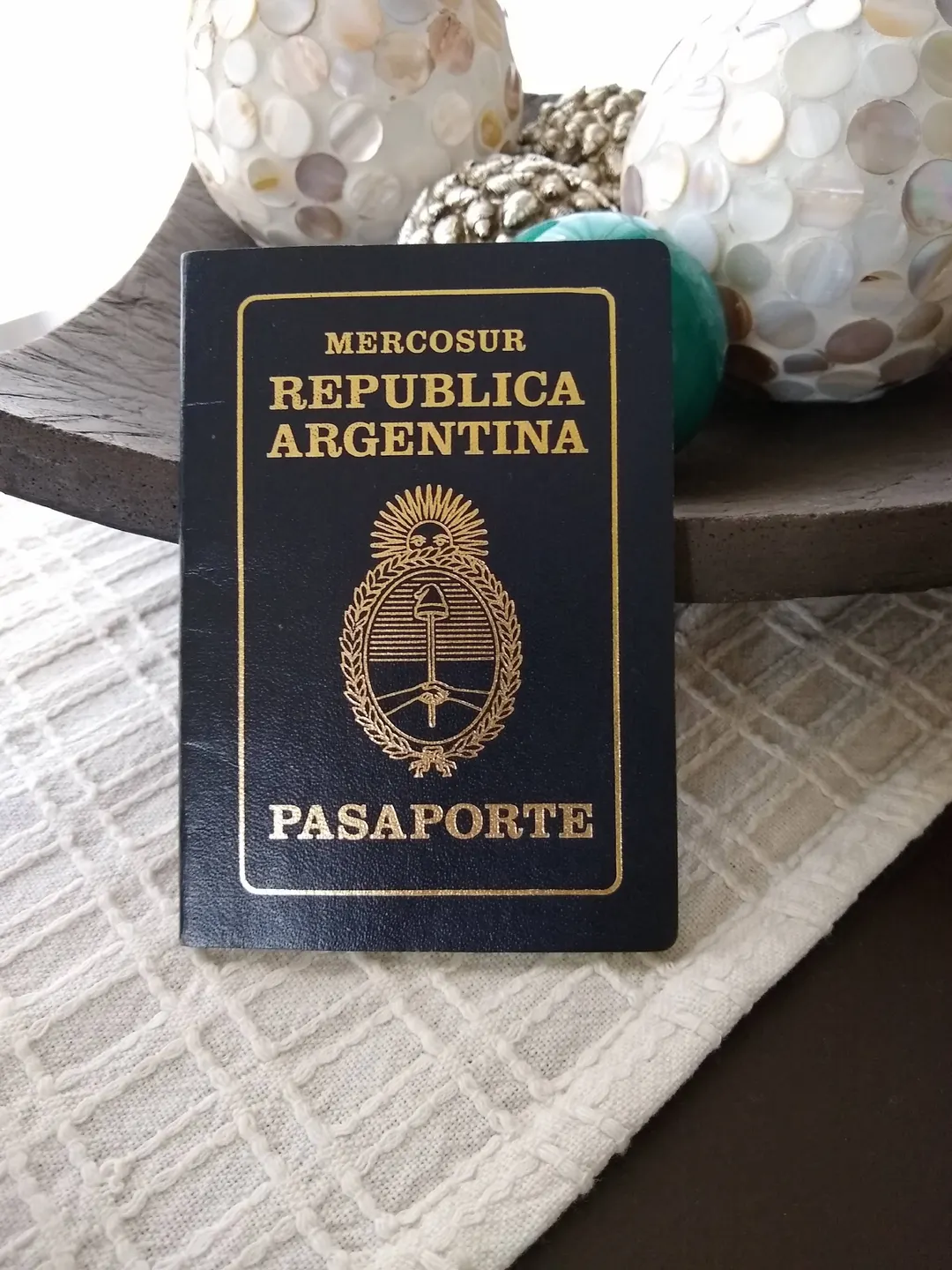 A partir de febrero rigen los nuevos cambios en el pasaporte argentino y el DNI.