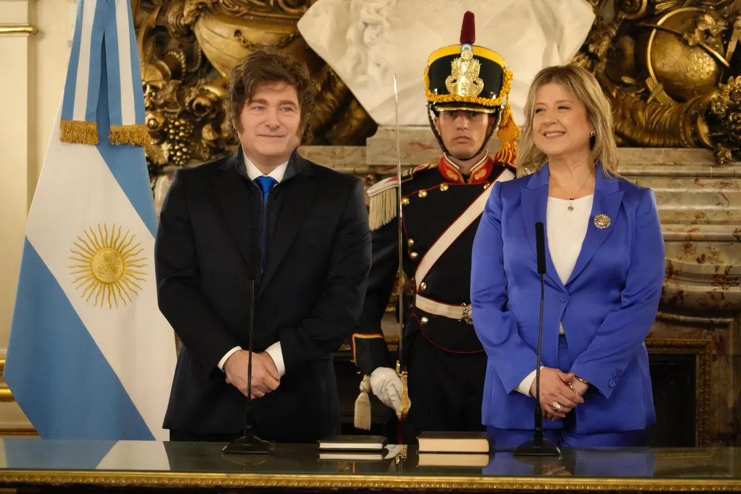 El presidente Javier Milei y su nueva ministra de Seguridad, Alejandra Monteoliva.