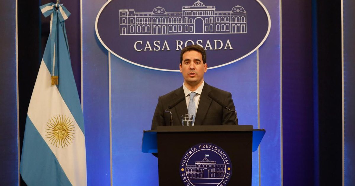 Tras extirparle un tumor a León XIV, el Gobierno dijo que la visita podría modificarse: "La prioridad es su…
