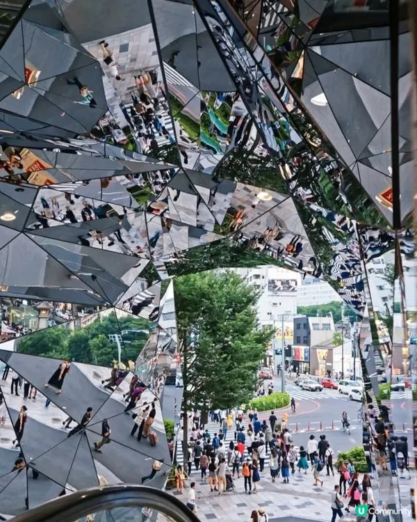 Tokio creativo: Fotos compartidas desde una zona de la lujosa y elegante avenida arbolada (y zona comercial) Omotesando. 