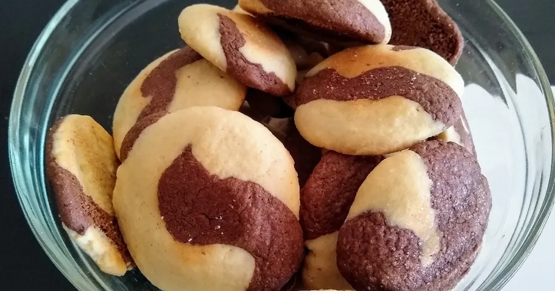 Receta de galletitas marmoladas con chocolate y maní.