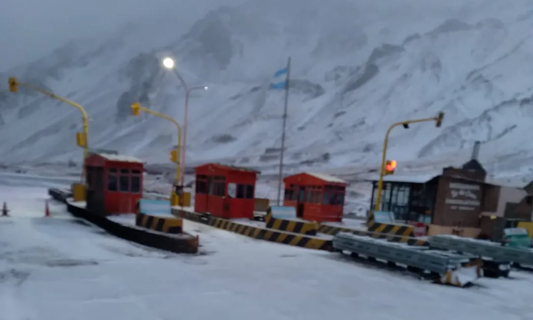 Las nevadas se extenderán hasta el miércoles a la tarde. 