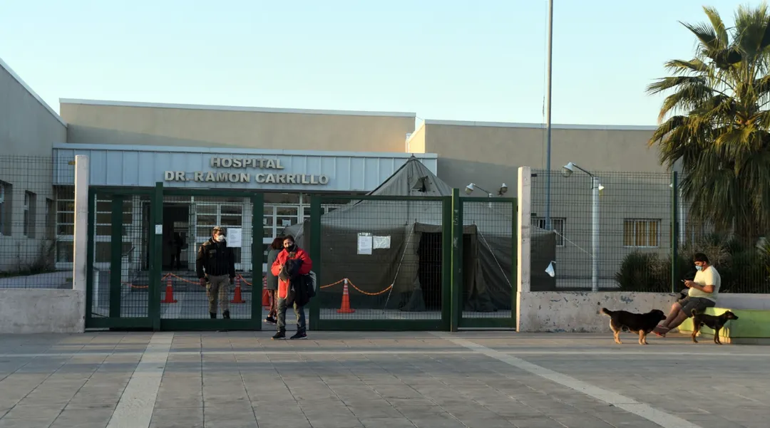 Lara Mikayla Gentil Ortiz fue trasladada al  Hospital Carrillo, donde murió producti de la herida de bala.