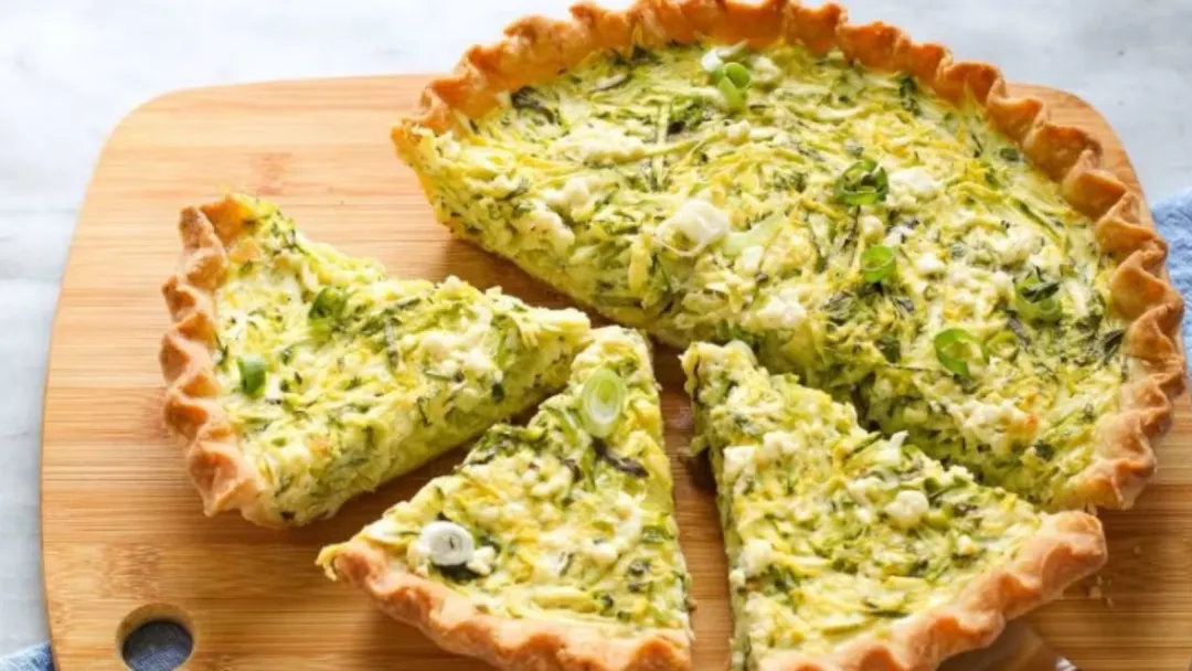 La receta de tarta de zapallitos permite variar el queso y los condimentos según el gusto de cada uno.