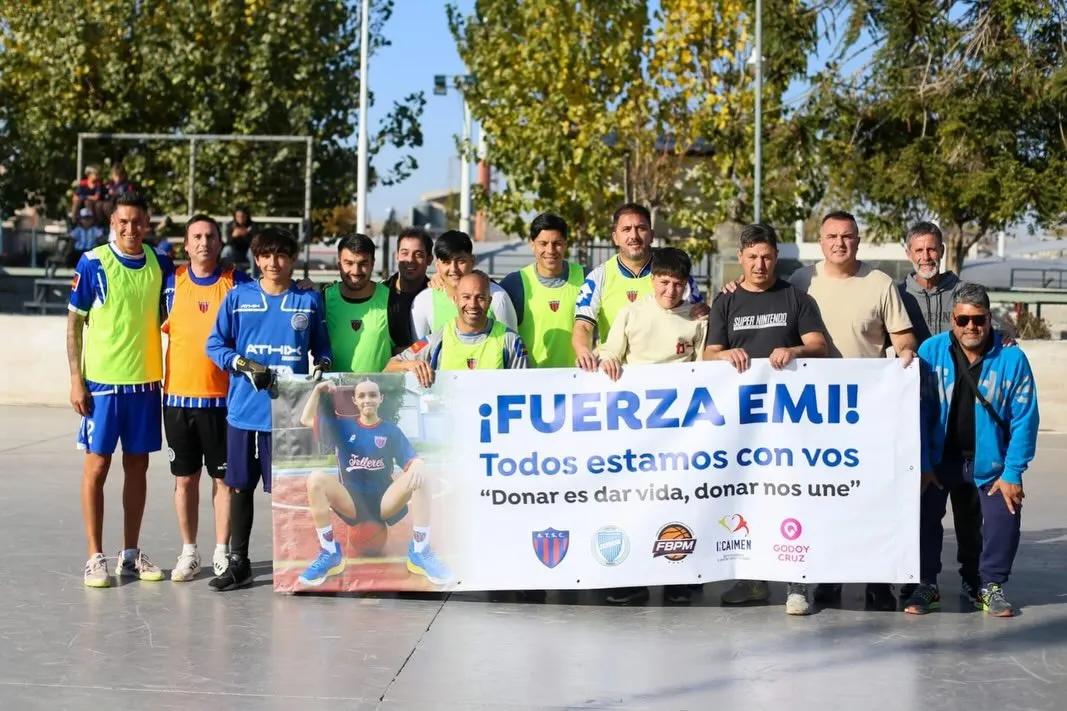 La historia de Emilia generó una enorme cadena de solidaridad en Mendoza y también recibió apoyo desde distintos puntos del país.  