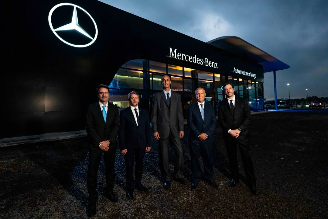 Automotores Mega, concesionario oficial Mercedes-Benz Camiones y Buses, inaugura una nueva sede en Paraná, Entre Ríos.
