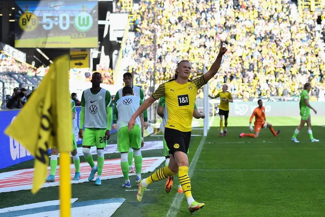 Erling Haaland en el Dortmund de Alemania.