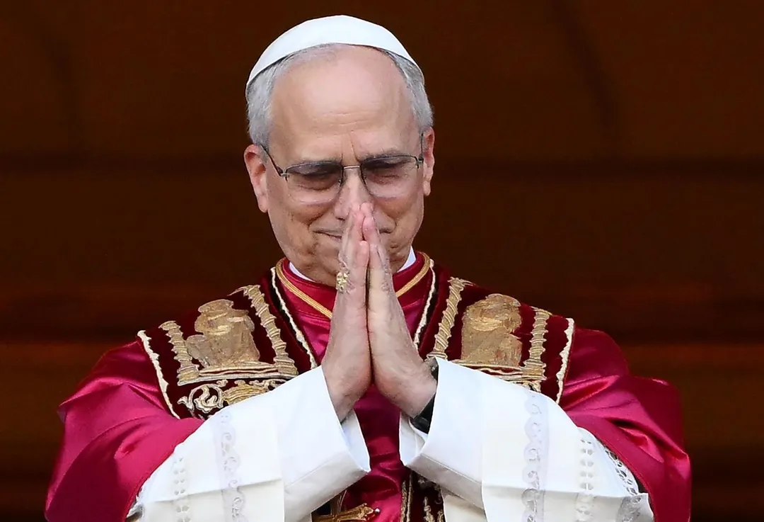 El papa León XIV brega por un mundo sin guerras. Foto Efe 