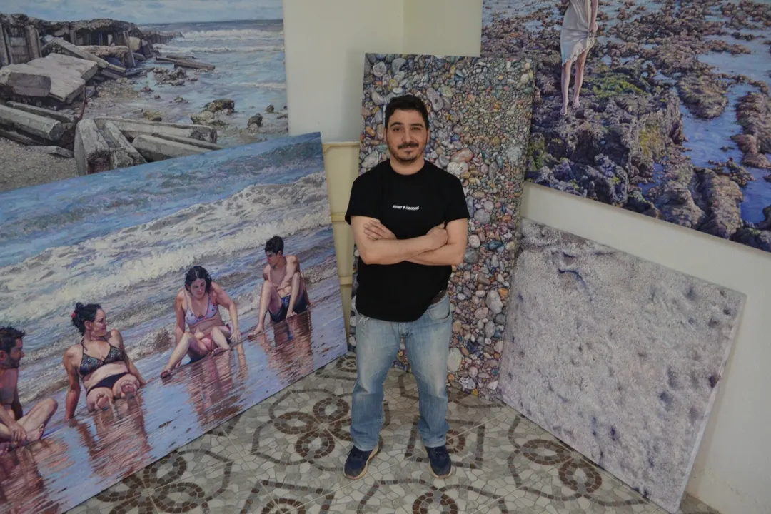 El artista Mauro Cano.