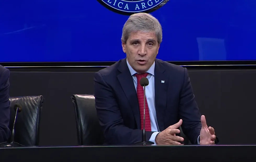 El ministro de Economía, Luis Caputo.
