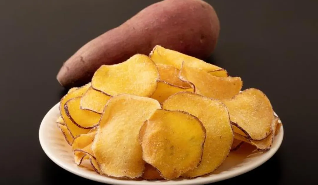 Una receta de chips de batata bien hecha no necesita conservantes ni aditivos para durar varios días crocante.