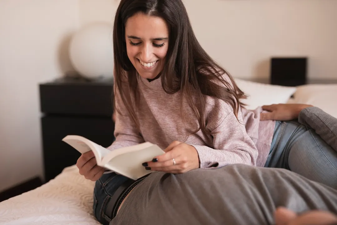 Un clásico, una novela y un bestseller: las elecciones de la IA para mayo.