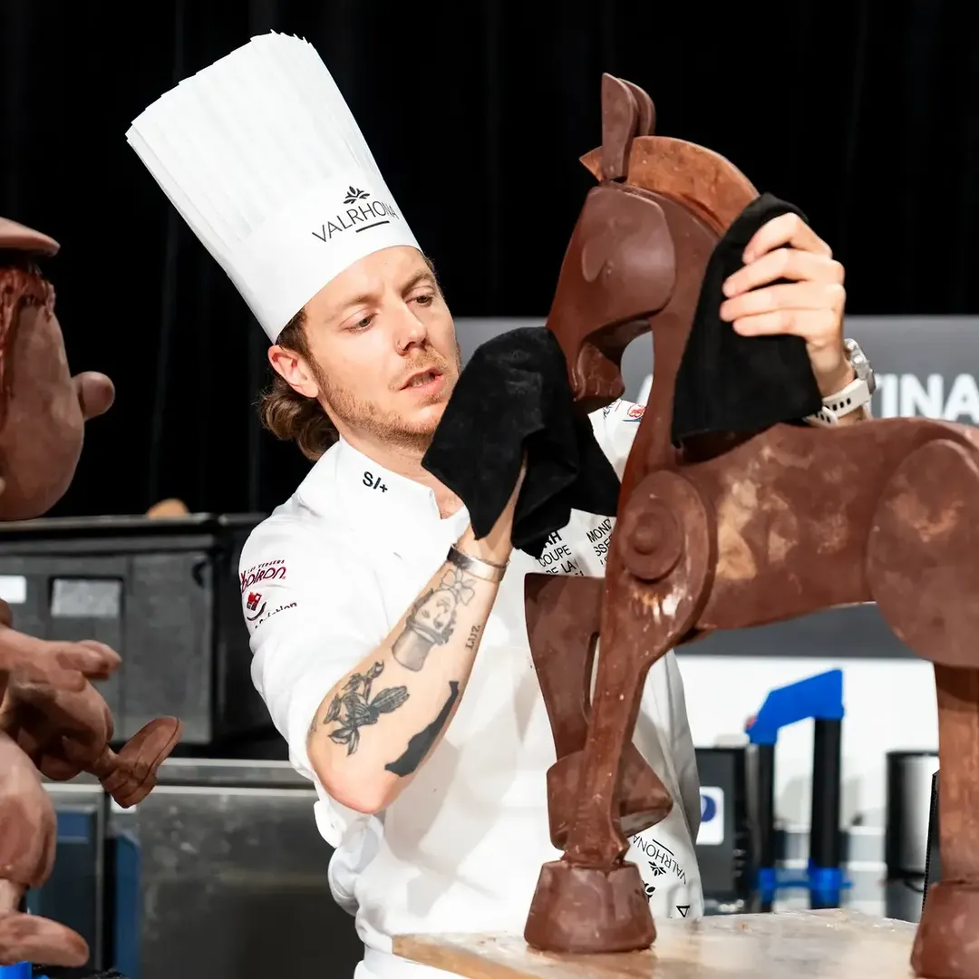 Gonzo Jiménez, especialista en chocolate.  Foto: @pampaequipo en Instagram