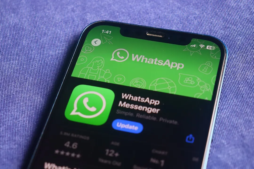 Cada perfil mantendrá sus propios chats y notificaciones independientes.