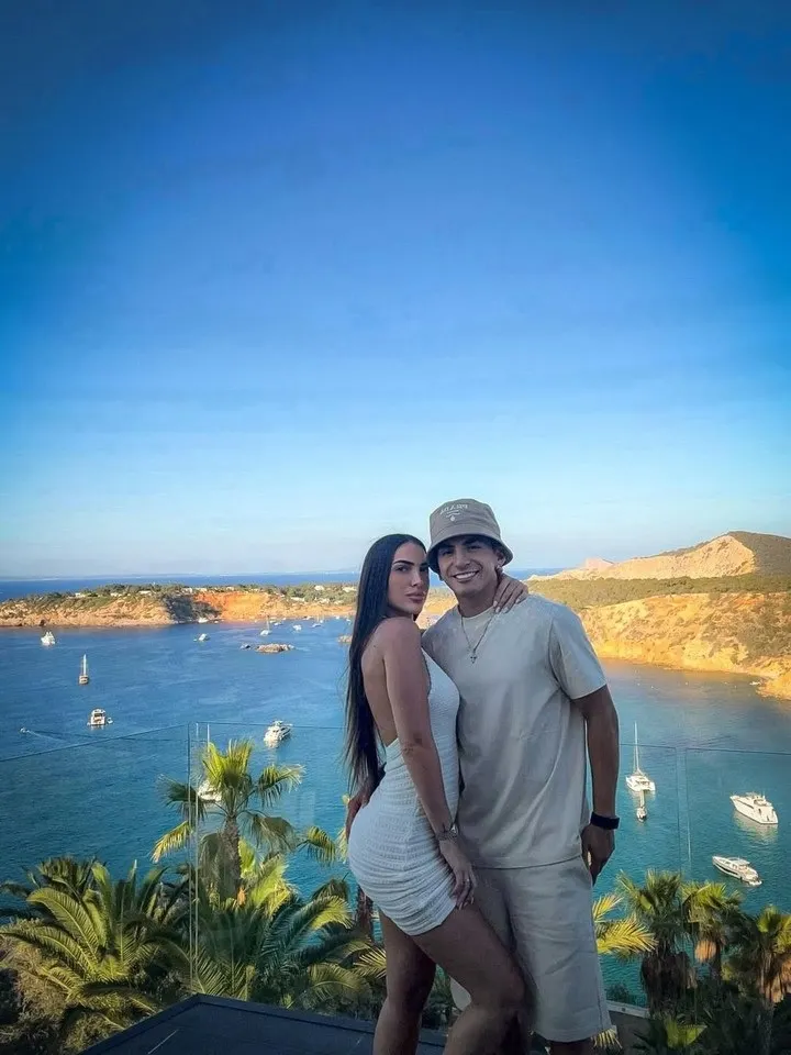 Thiago Almada en Ibiza