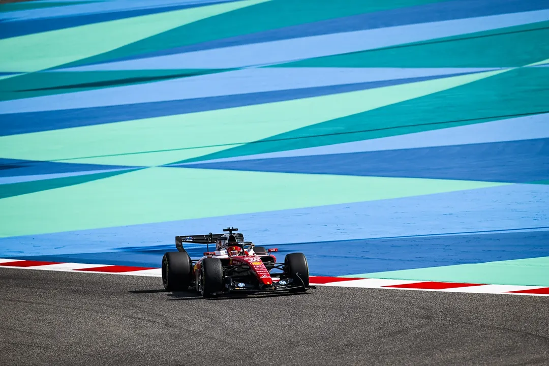 Charles Leclerc fue la referencia este jueves en los test de pretemporada en Baréin. 