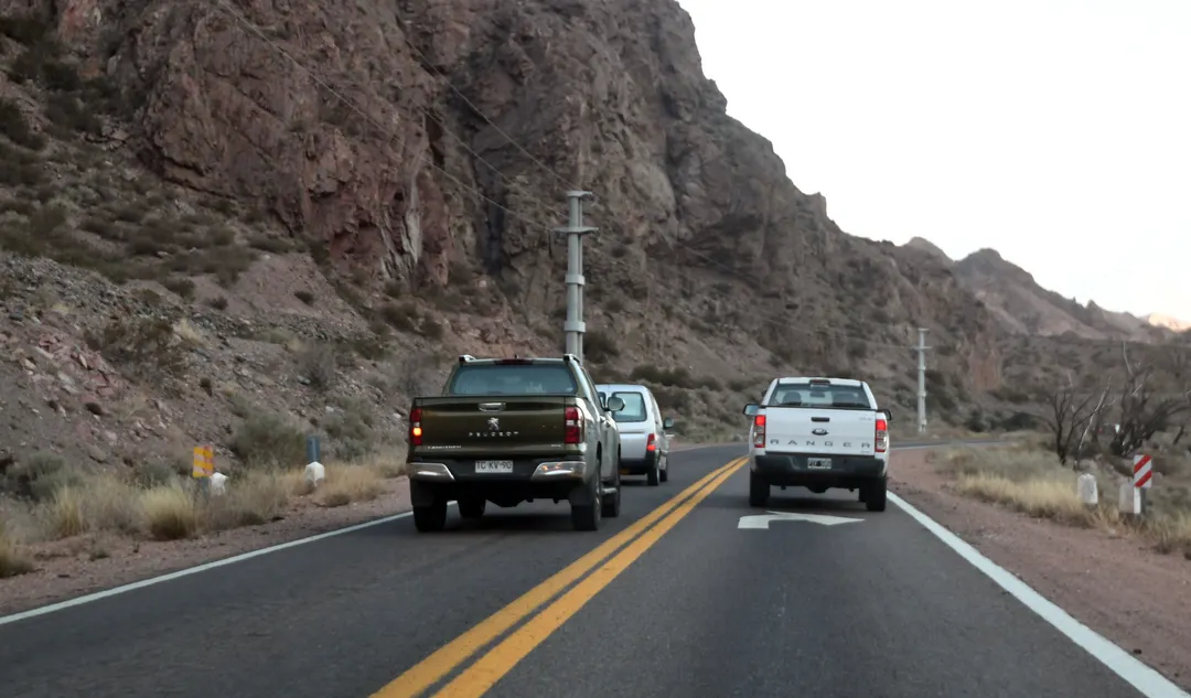 Desde ahora se pueden reportar infacciones de tránsito a través de WhatsApp en Mendoza.