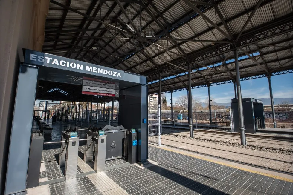 Obras en la Estación Mendoza del Metrotranvía. 
