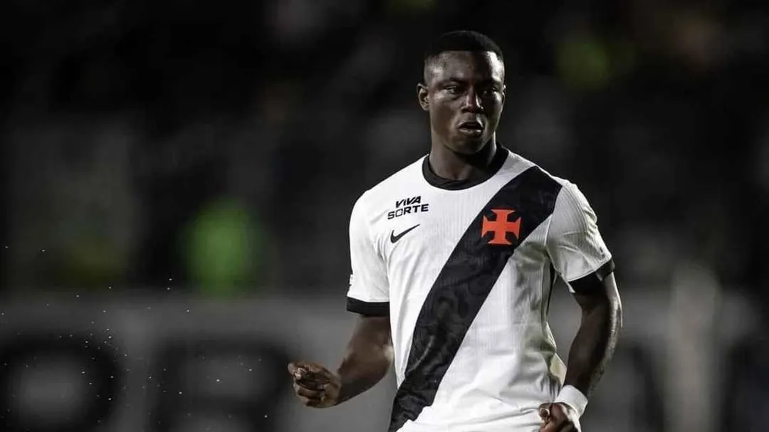 Marino Hinestroza con la camiseta de Vasco da Gama.
