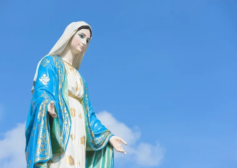 La figura de María también ha encontrado un lugar en el pensamiento cultural contemporáneo.