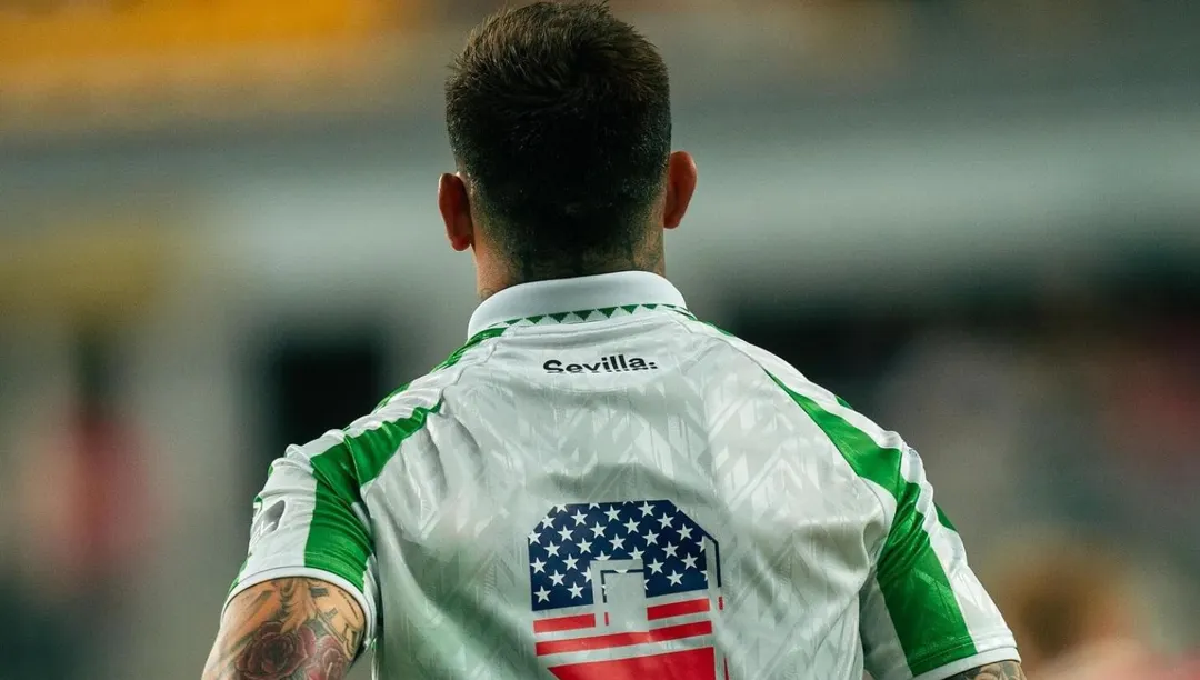  Chimy Ávila, el ex Betis que vuelve a aparecer en el radar del Xeneize