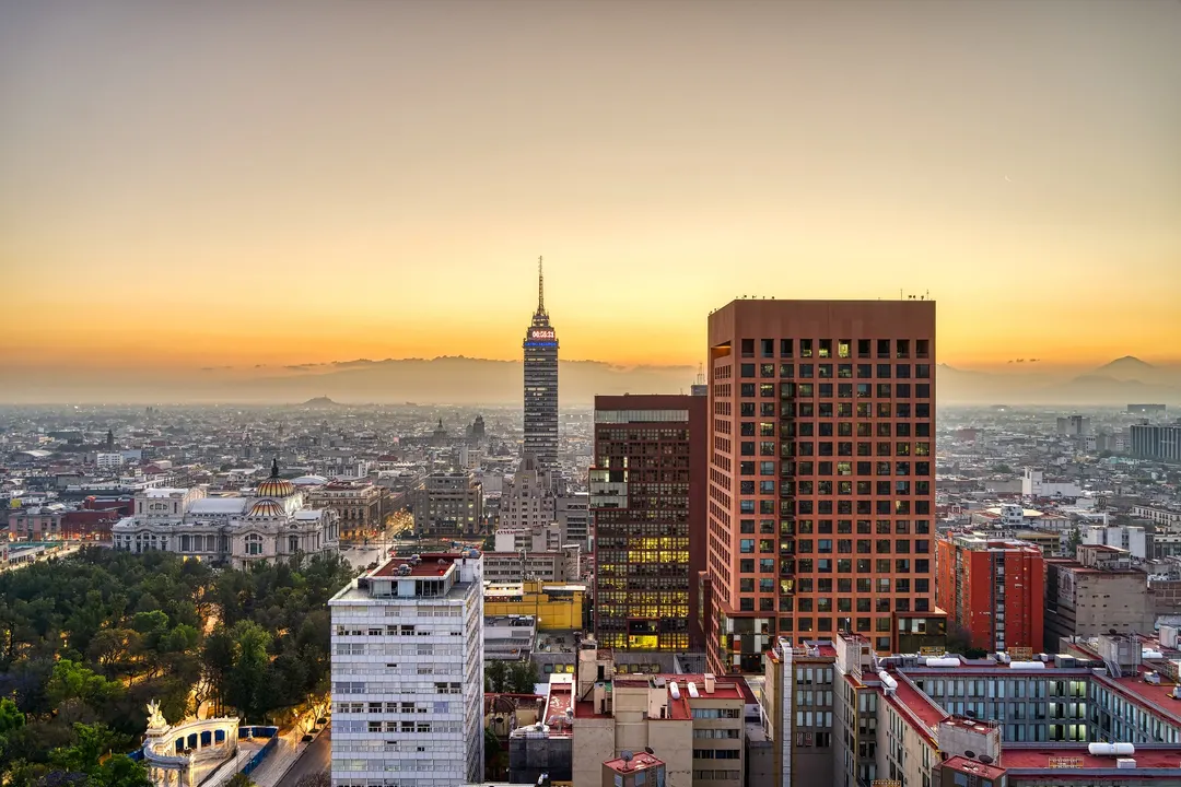 El clima en México mejora hacia el fin de semana, con ascenso de temperaturas y pocas probabilidades de lluvia.