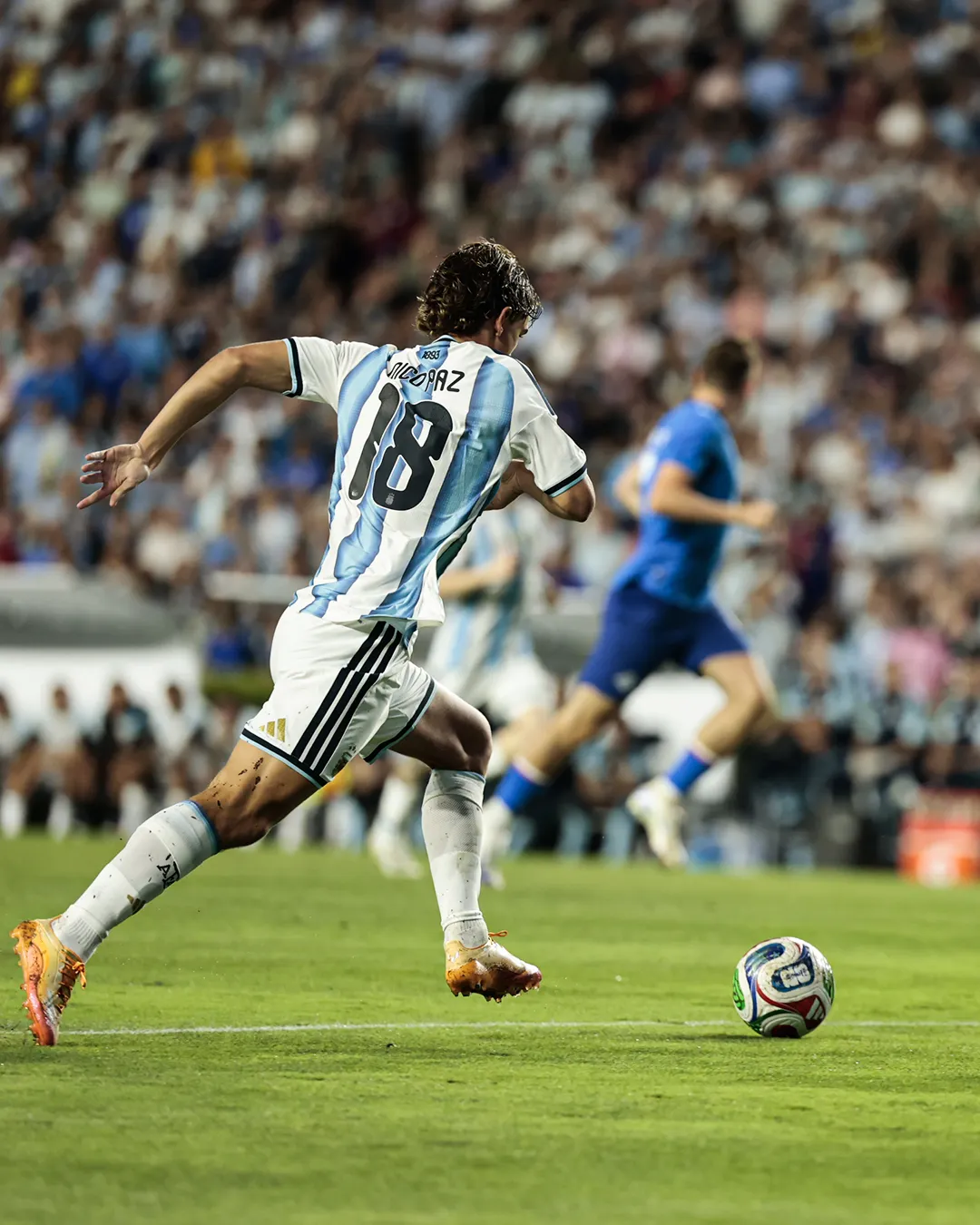 Nico Paz debe volver al Real Madrid tras el Mundial.
