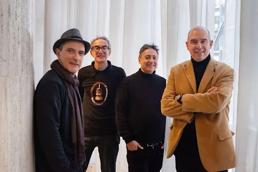 Jueves a Domingos a las 20:00hs. Teatro Regio. Av. Córdoba 6056  CABA