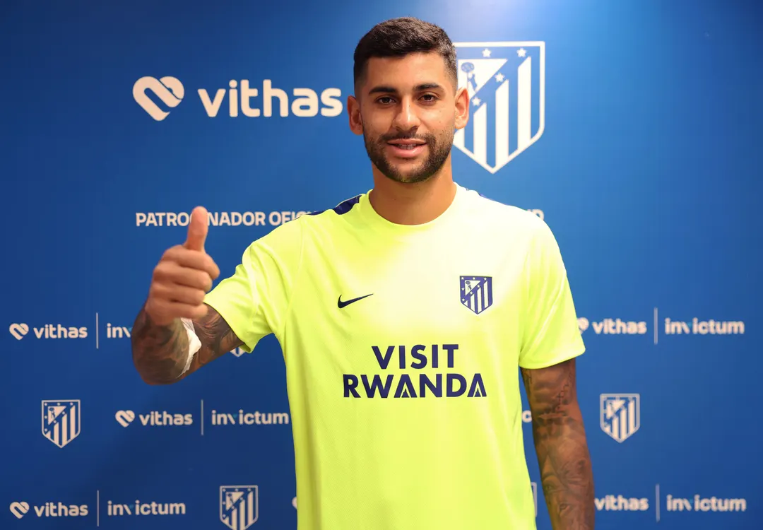 Cuti Romero, referente en la defensa de la Selección argentina, inicia un nuevo desafío en su carrera.