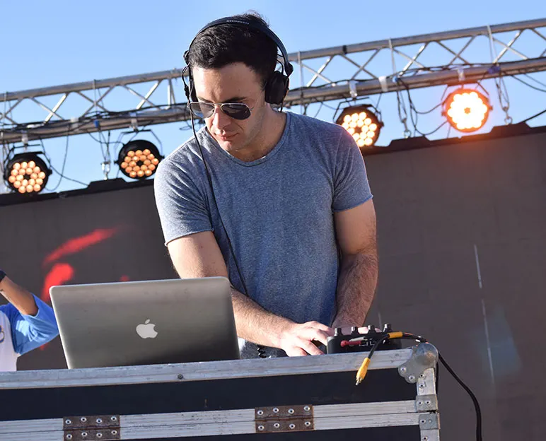 El domingo 28, el Espacio Verde Luis Menotti Pescarmona será escenario de un encuentro único con más de 20 DJs nacionales, internacionales y locales. 
