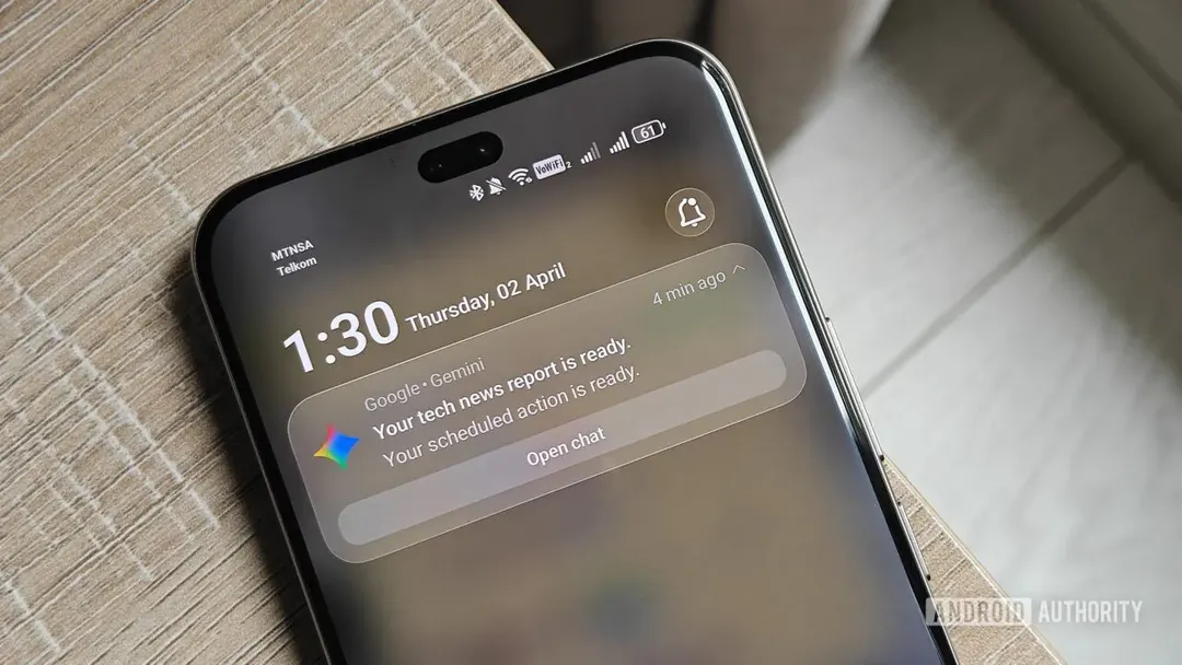 Gemini AI integra recordatorios e informes automatizados.