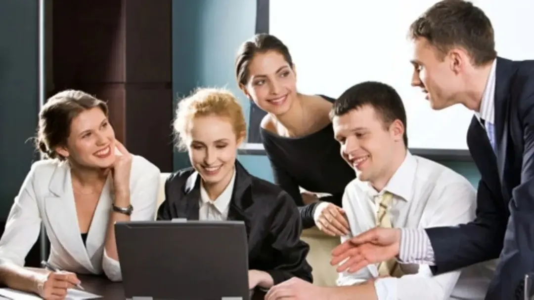 Las empresas diseñaron programas de beneficios, planes de carrera, evaluaciones de desempeño.