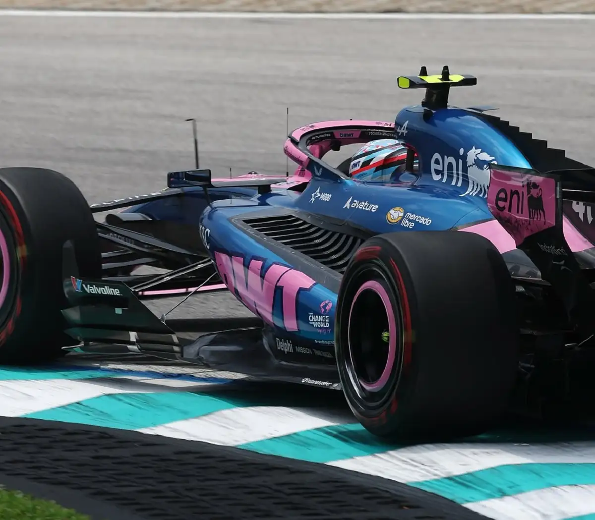 Tras terminar P13 en Sepang, cuándo vuelve a correr Franco Colapinto ...